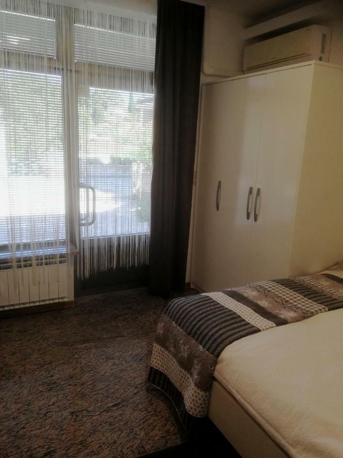 Apartma Rok Ankaran Buitenkant foto
