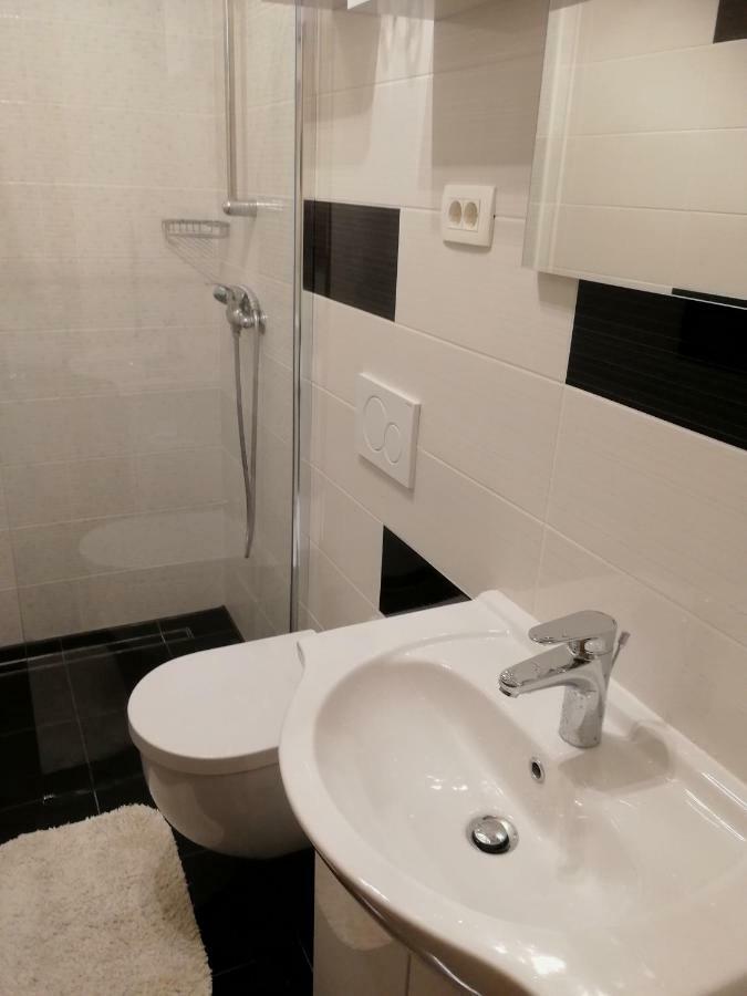 Apartma Rok Ankaran Buitenkant foto